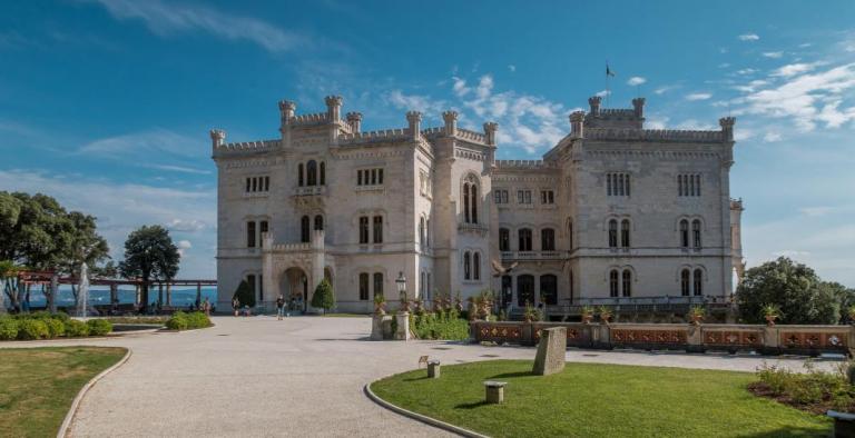 Friuli Venezia Giulia con Trieste, il Castello di Miramare e Aquileia